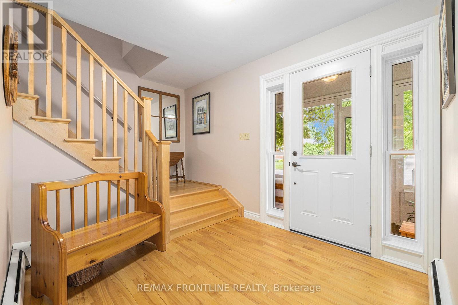12 GLENVIEW CRESCENT