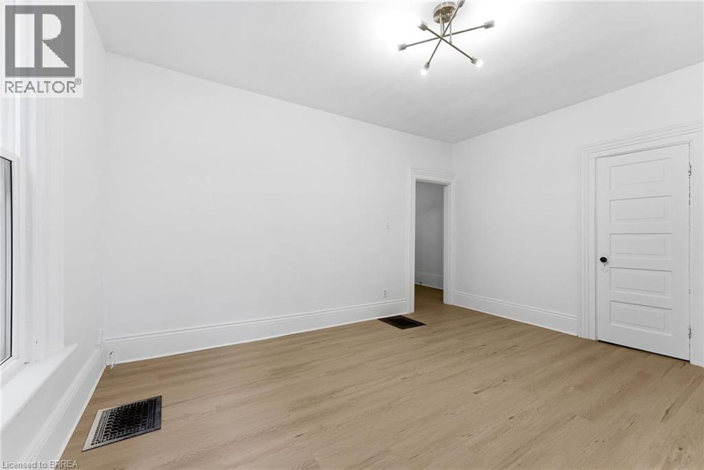 176 DARLING Street Unit# 1