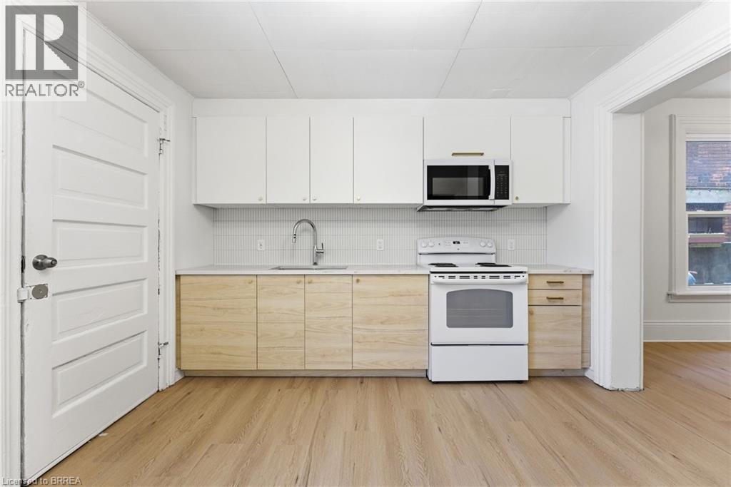 176 DARLING Street Unit# 1