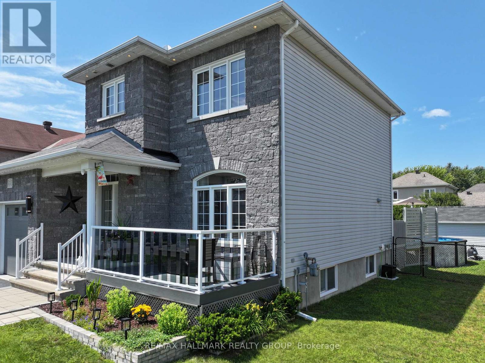 20 DUNE STREET