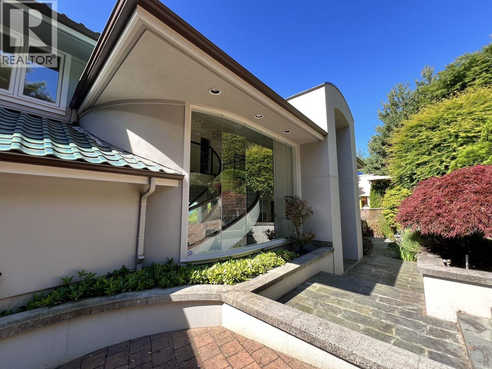 1538 CHIPPENDALE COURT