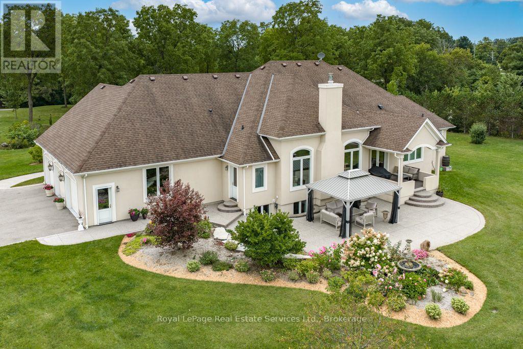365 ROBINSON ROAD