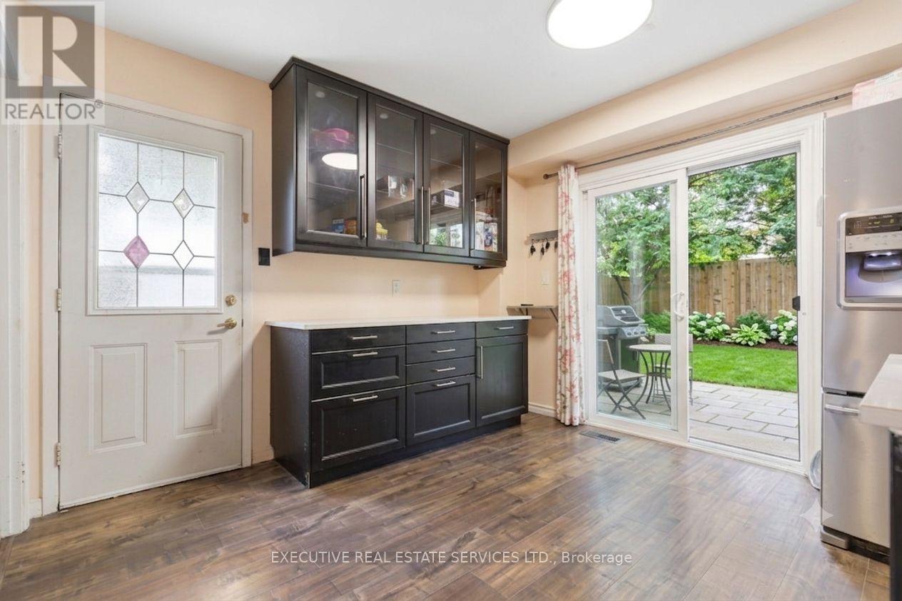 60 CHIPWOOD CRESCENT