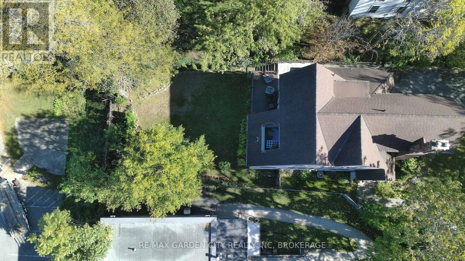 38 CLAIRMONT STREET