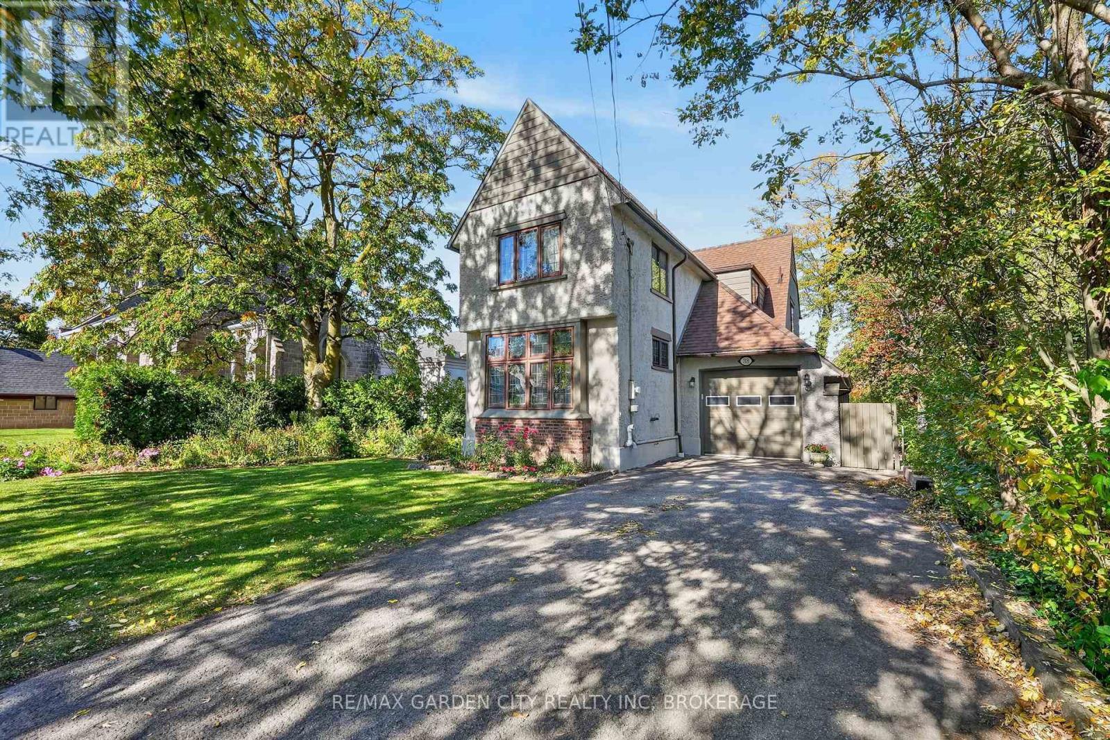 38 CLAIRMONT STREET