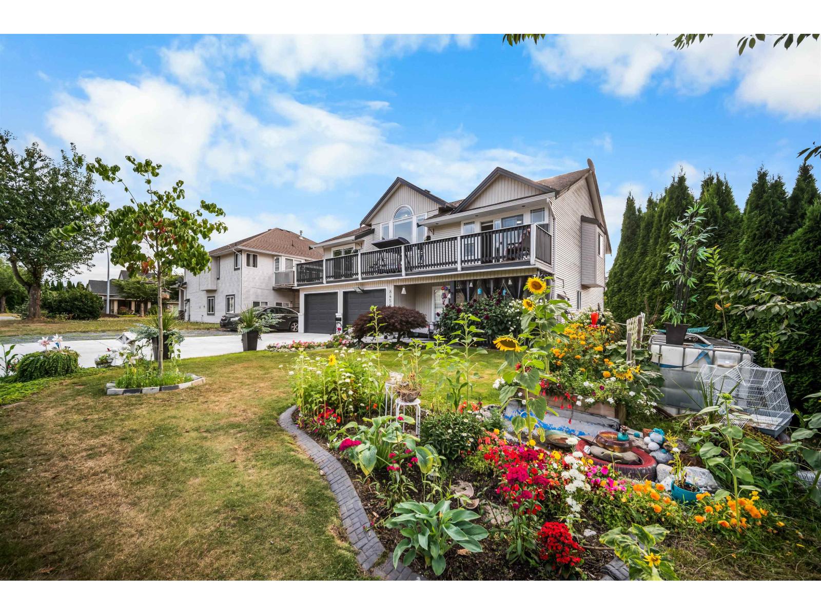 8459 DOERKSEN DRIVE