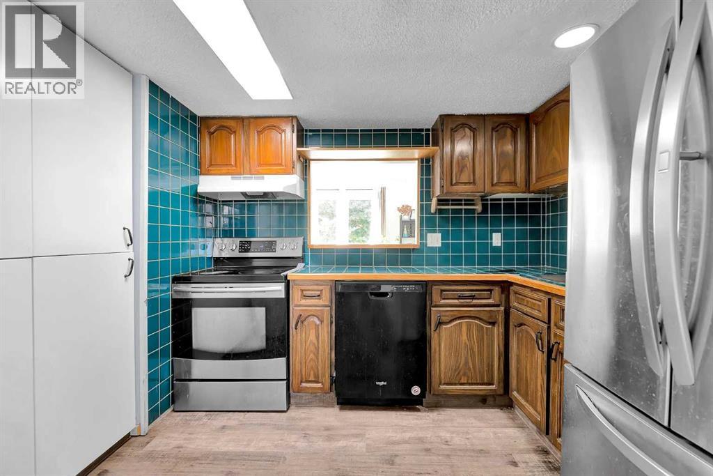 84a Cedarwood Hill SW