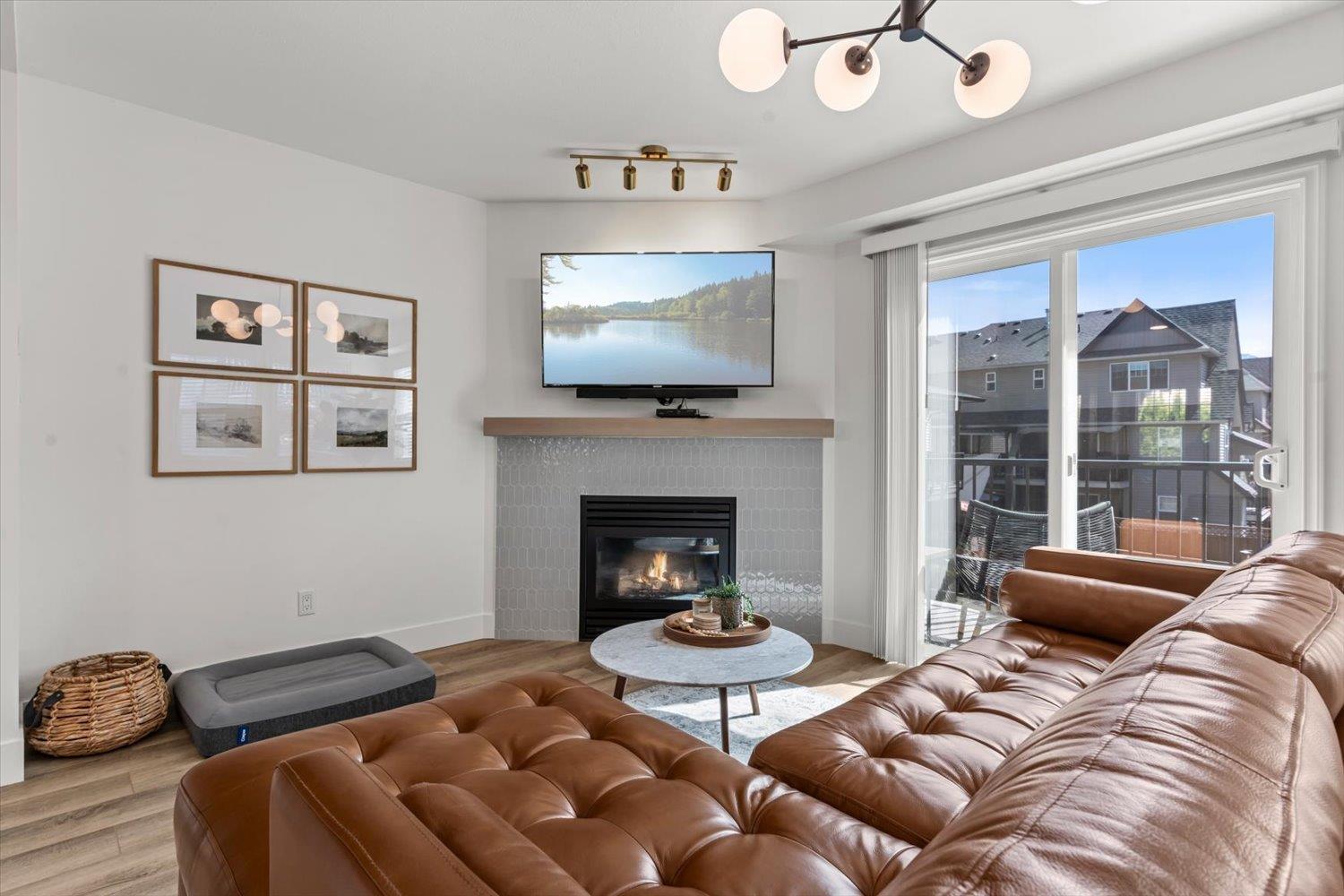 9 46538 FIRST AVENUE, Chilliwack Proper East