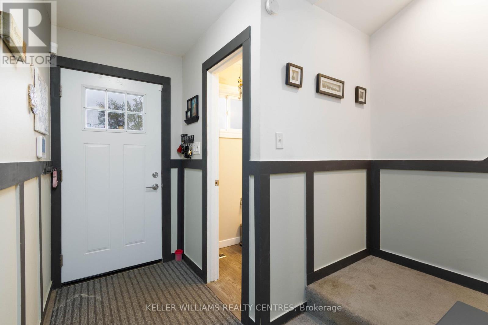 66 CHAUCER CRESCENT