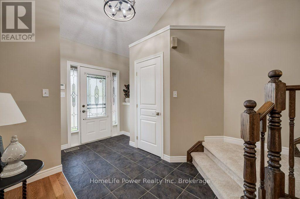 16 IRONGATE DRIVE