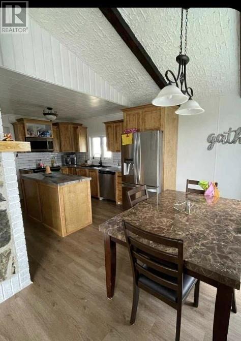 80 A Loop Road