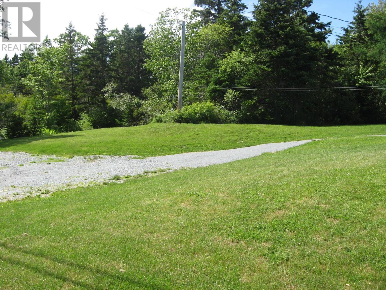 7048 Highway 3 - Photo 3