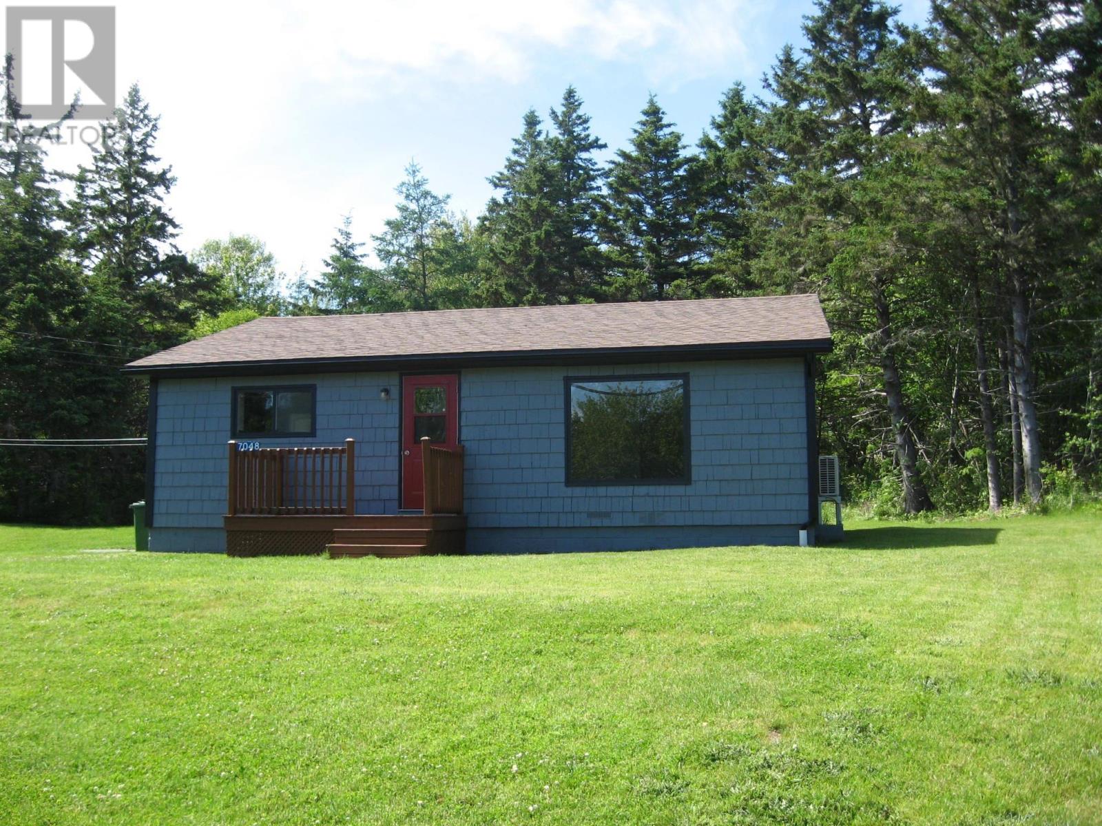 7048 Highway 3 - Photo 2