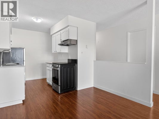 310 - 170 W 4 St, North Vancouver, BC 3