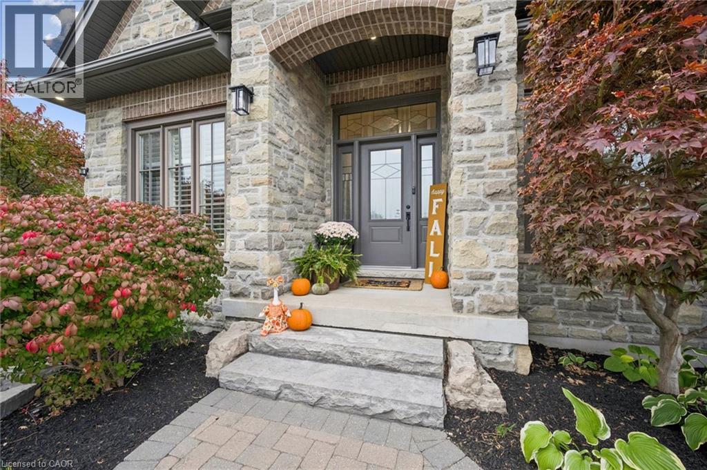 311 TERRACE WOOD Crescent