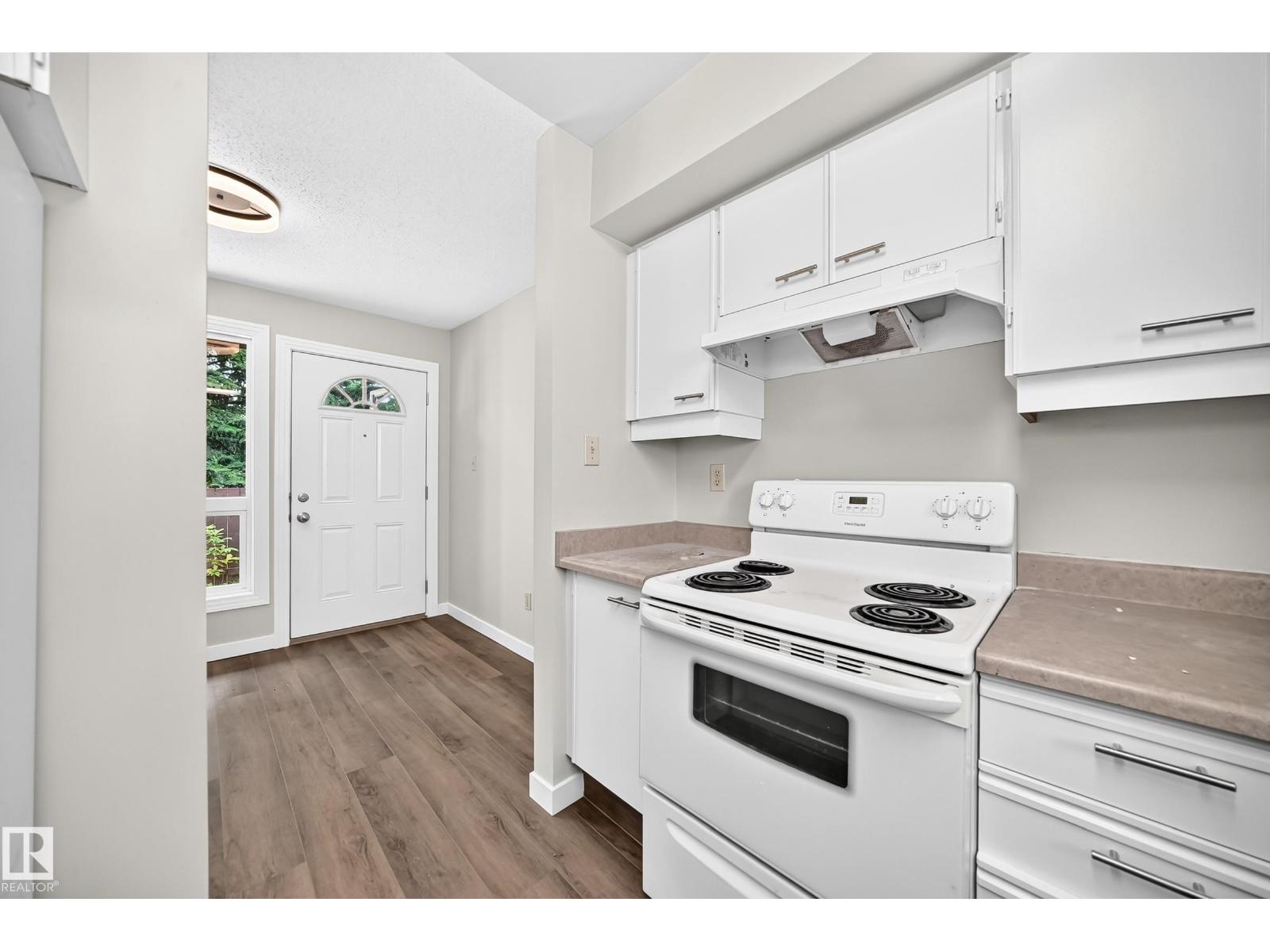 #6 1820 56 ST NW