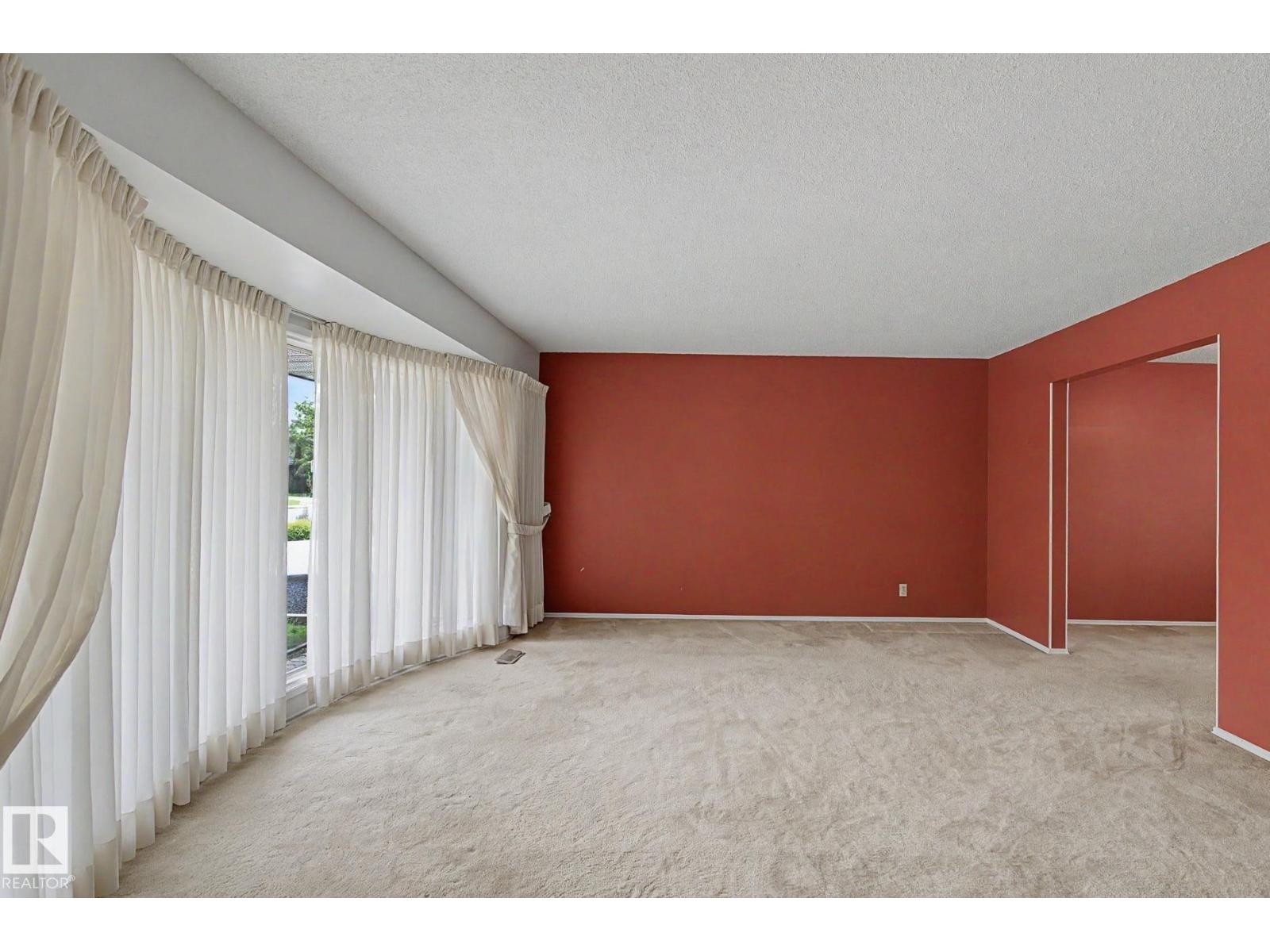 5112 143 ST NW