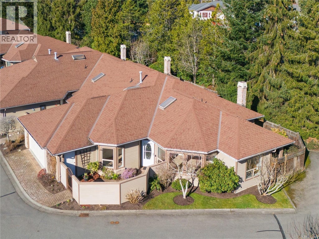 601 4515 PIPELINE RD, SAANICH, BC V8Z 5M3 - Image 1313888371.jpeg?d=l