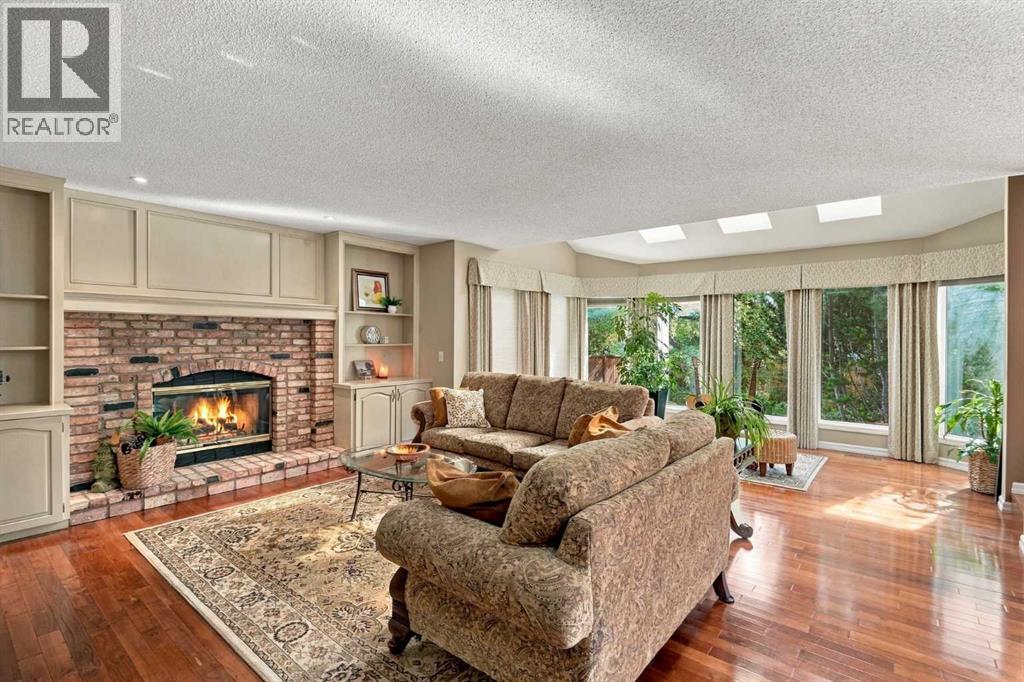 21 Mt Robson Close SE