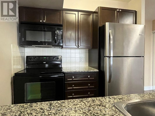 2621 - 135 Village Green Sq, Toronto (Agincourt South-Malvern West), ON 2
