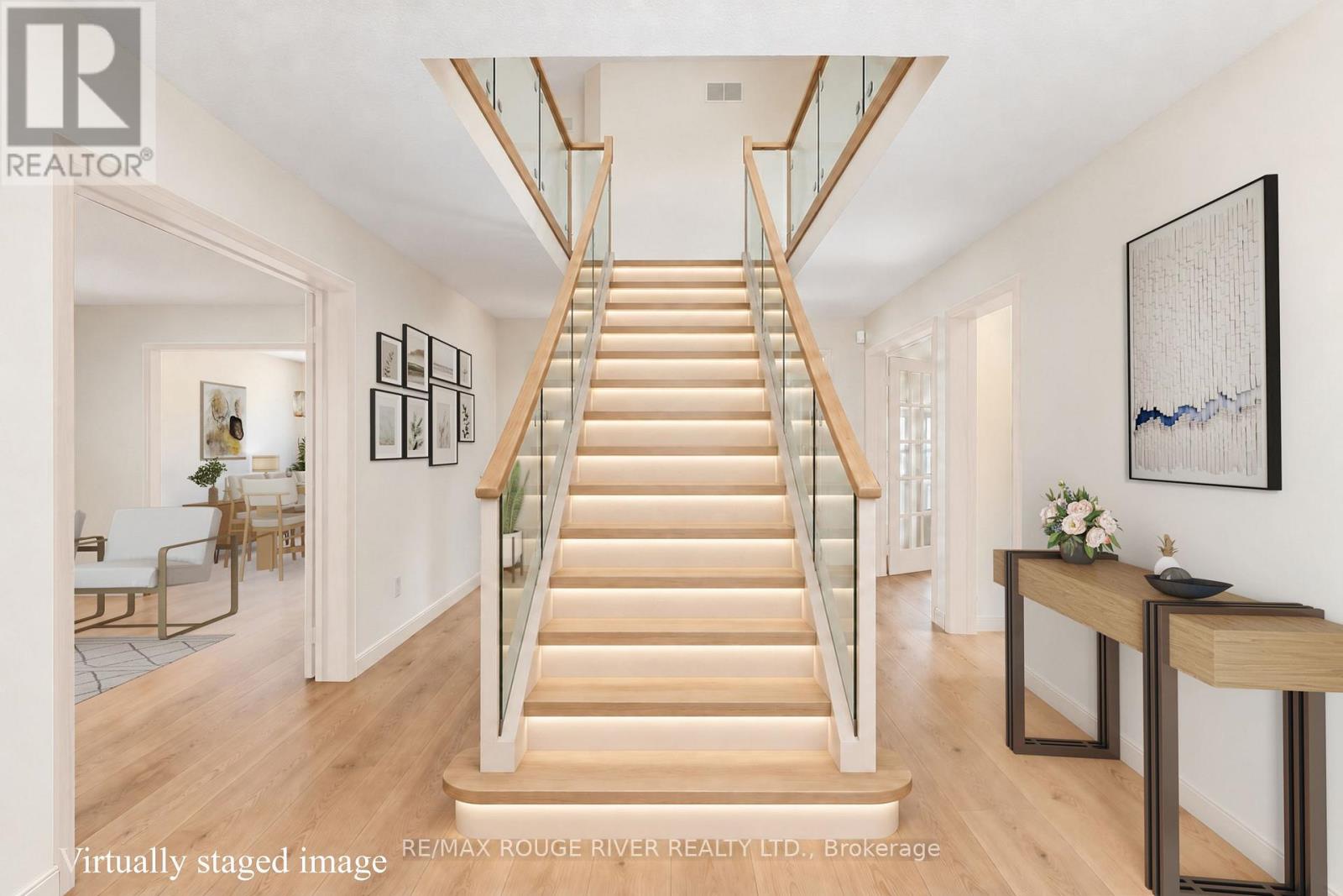 35 KINGSWOOD DRIVE