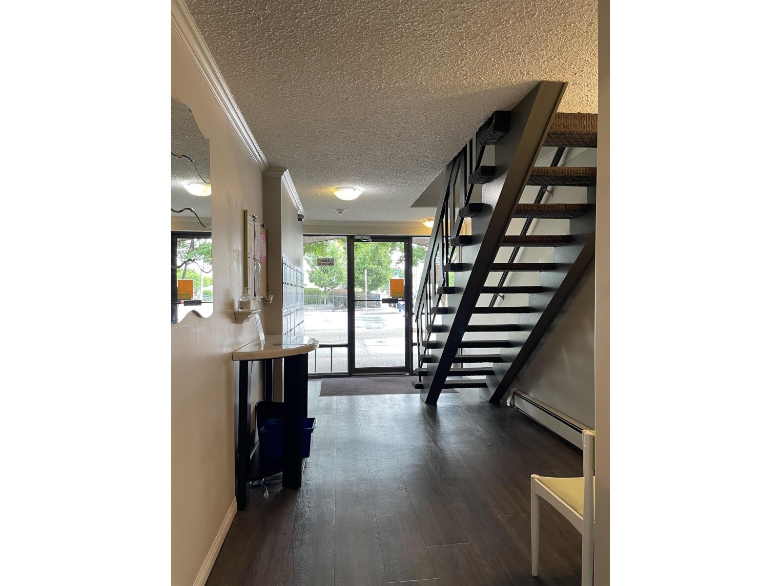 110 9175 MARY STREET, Chilliwack Proper West