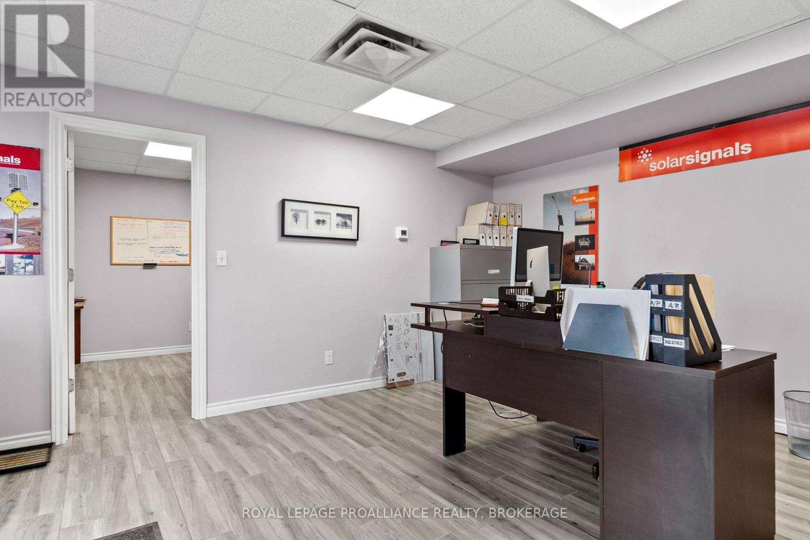UNIT B - 660 JUSTUS DRIVE