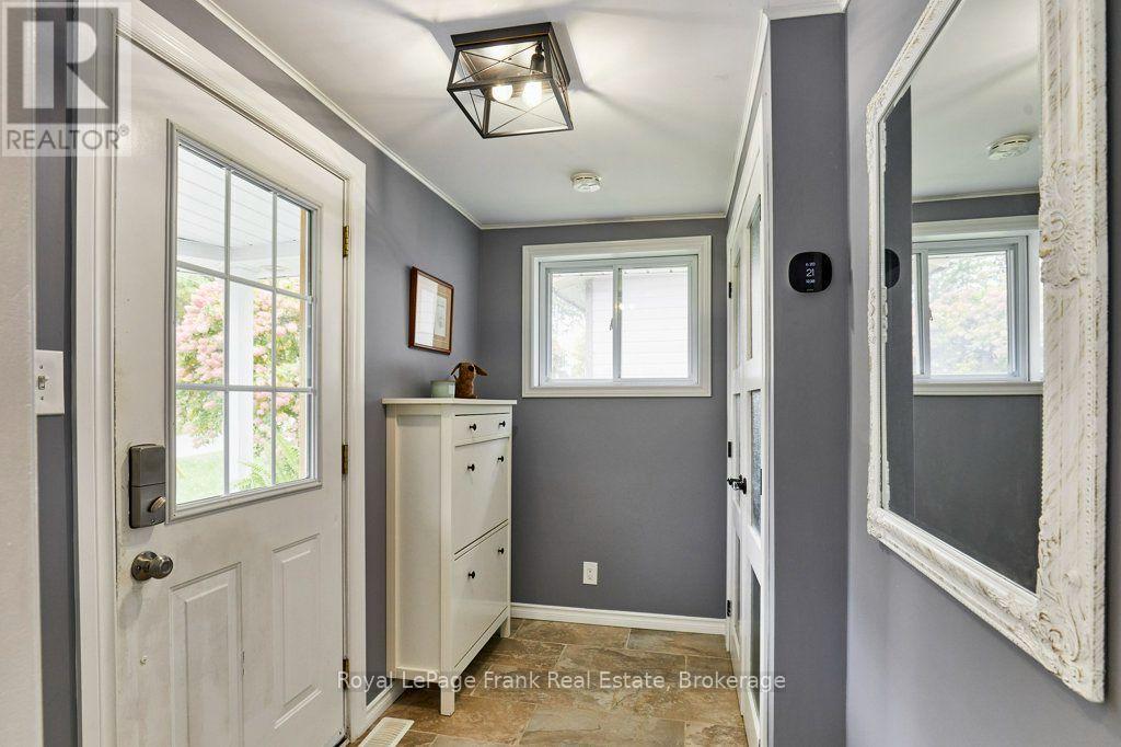 34 PLEASANT VIEW AVENUE