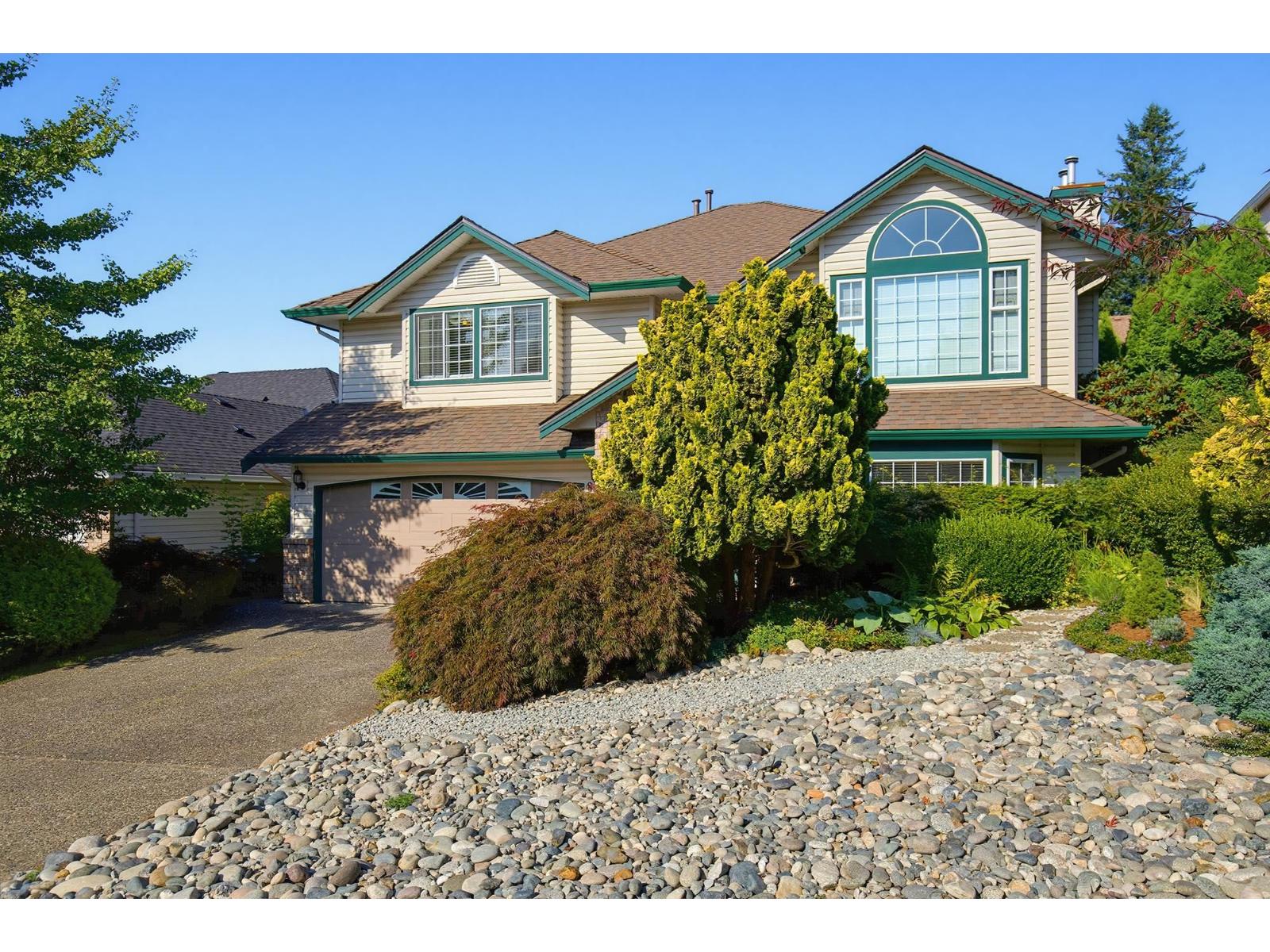 8263 BOWYER DRIVE