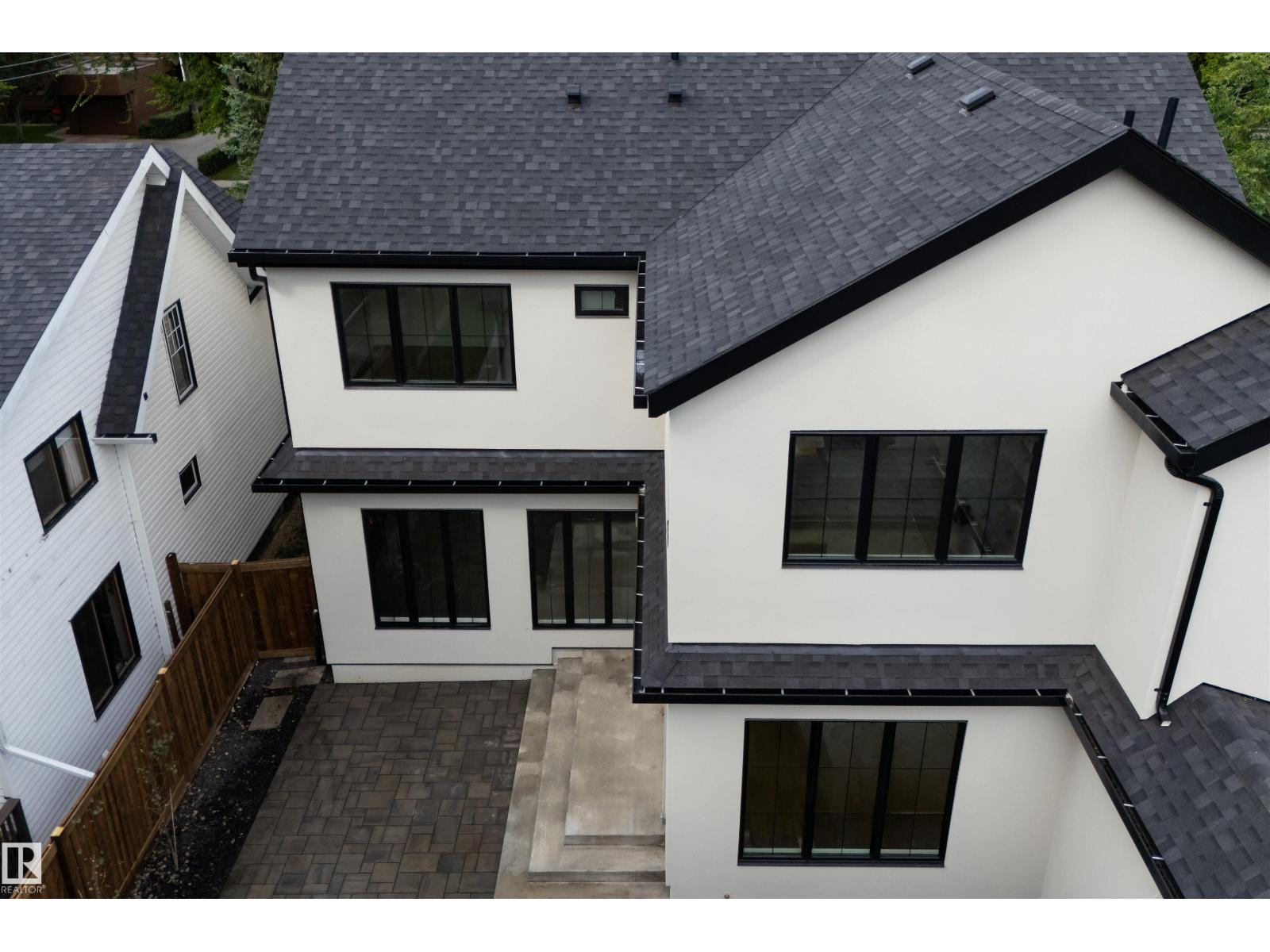 10223 130 ST NW