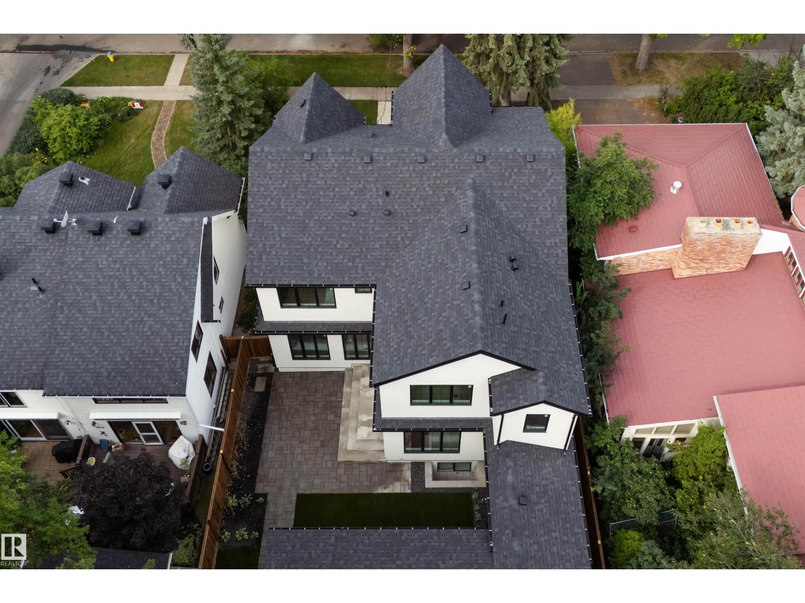 10223 130 ST NW
