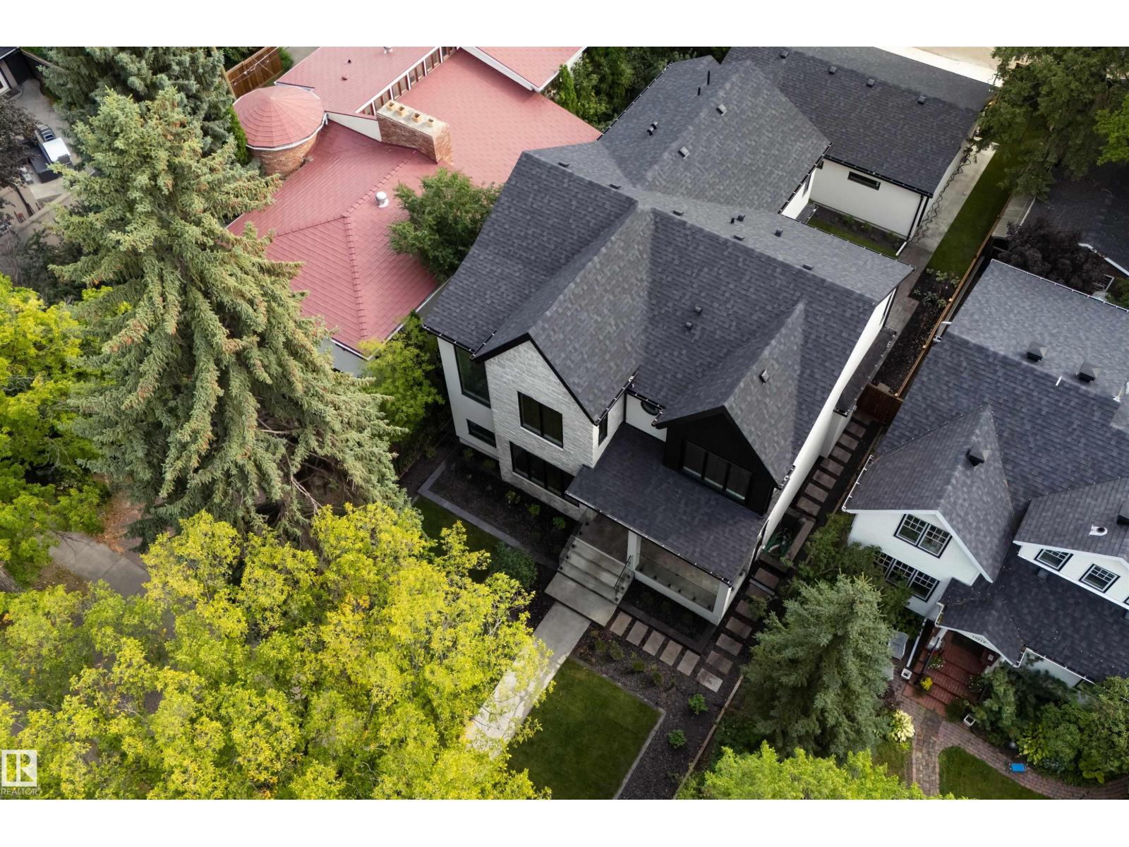10223 130 ST NW