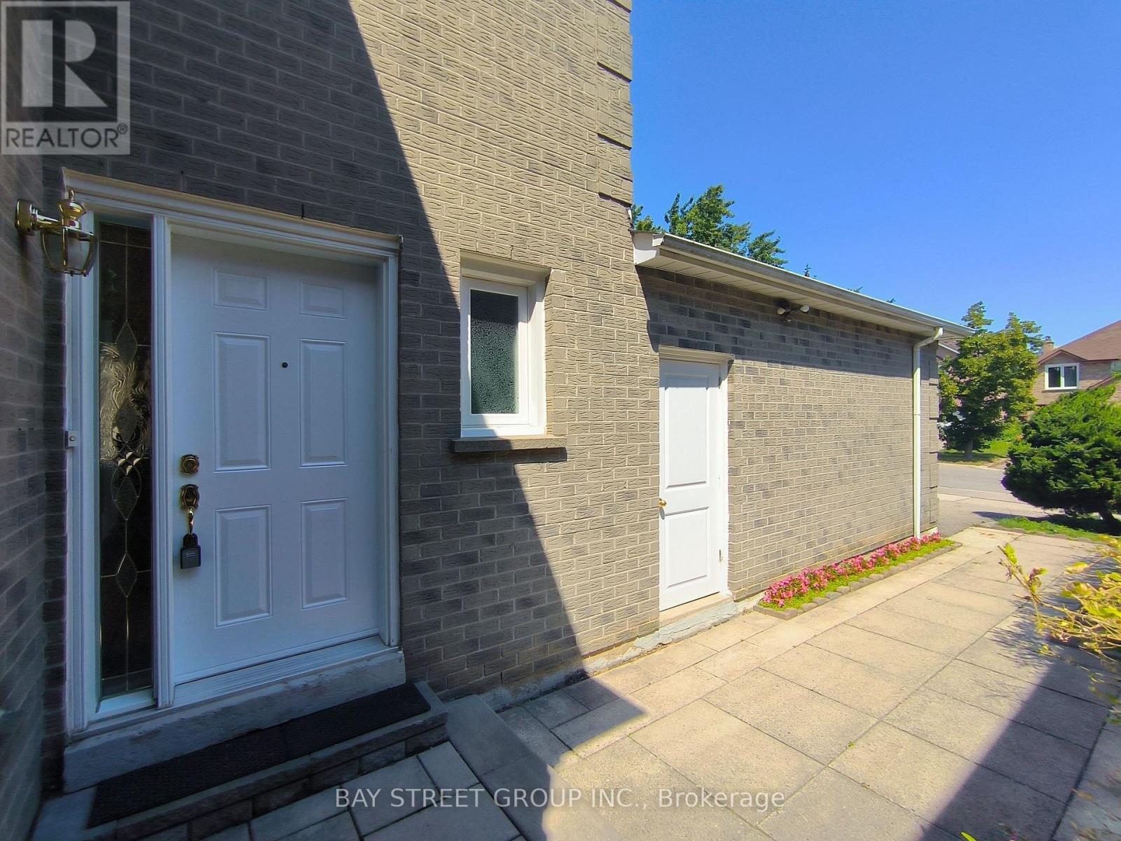 3282 DRAGON DRIVE