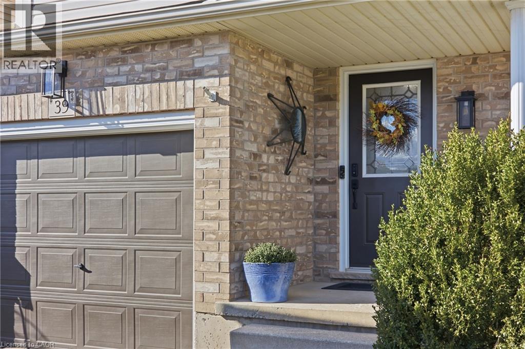 39 MAITLAND STREET, KITCHENER, ON N2R 1V2 - Image 3887146841.jpeg?d=l