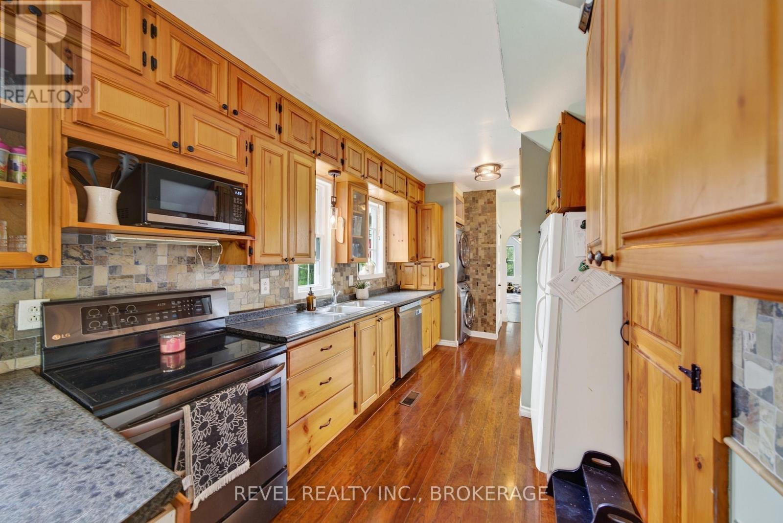 275 HAIG ROAD