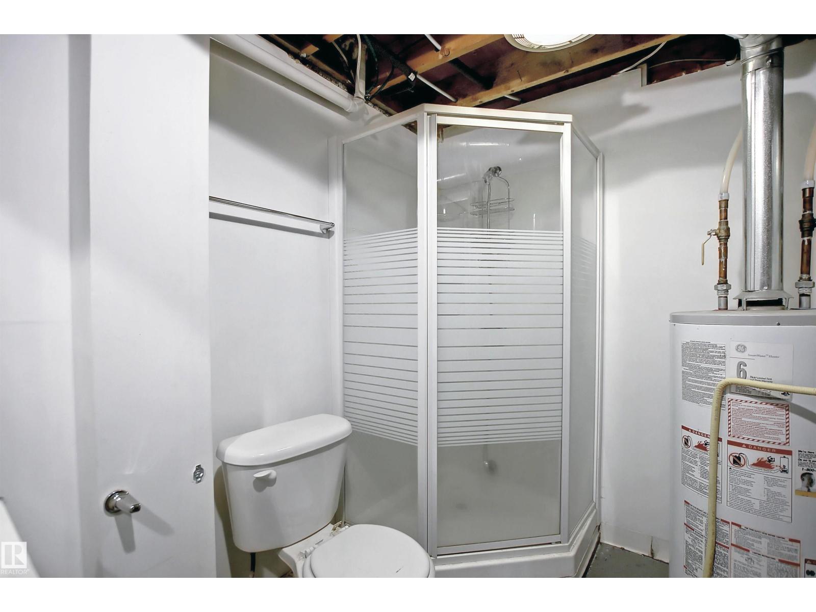 #11 14120 80 ST NW