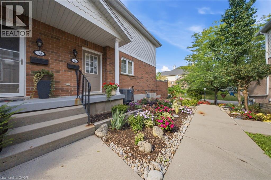 941 GORDON Street Unit# 37