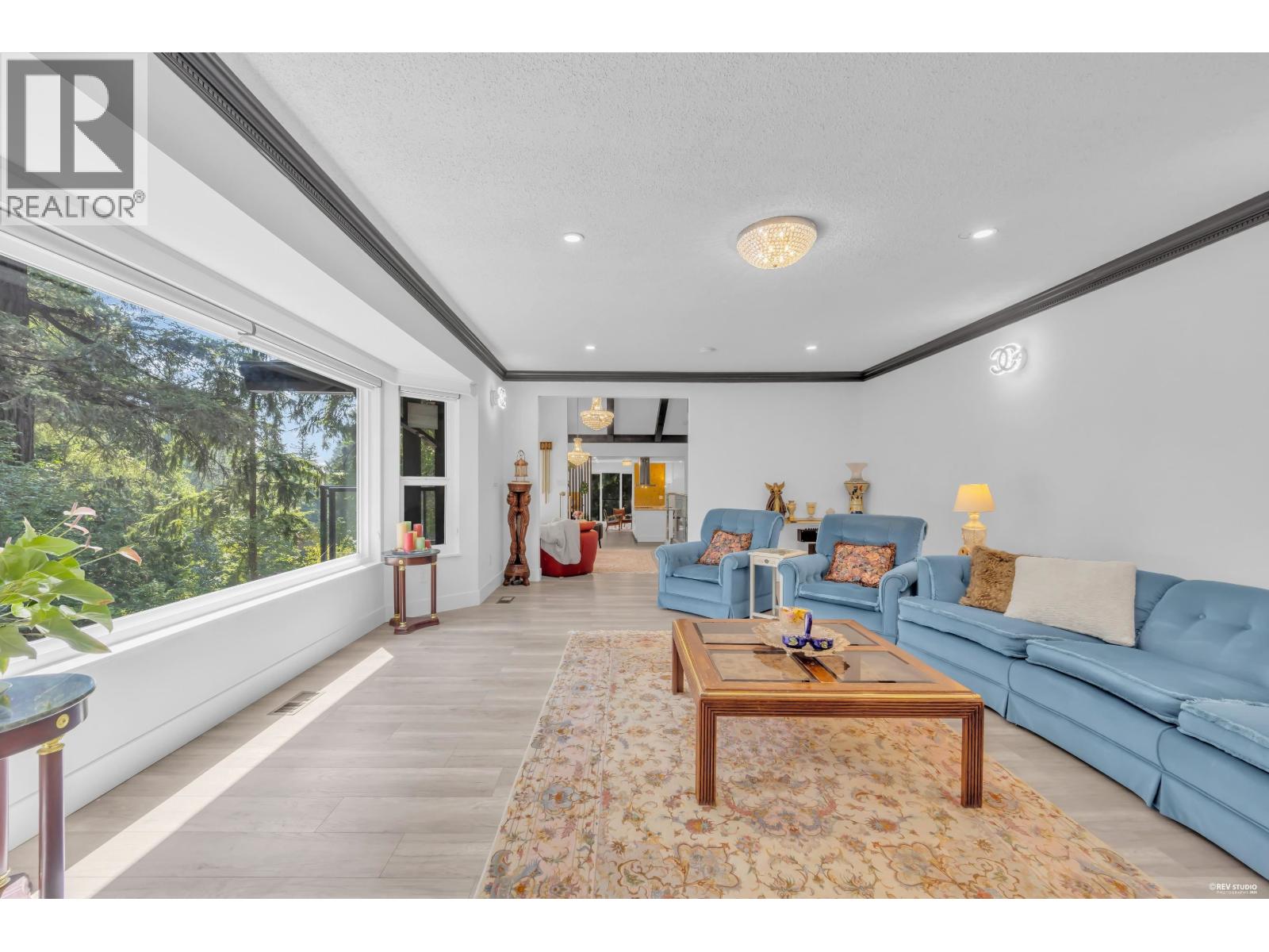 4621 CAULFEILD DRIVE