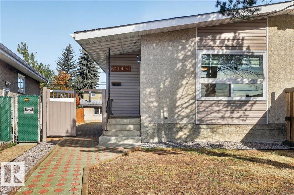 10716 51 AV NW, EDMONTON, AB T6H 0L2 - Image 3416421055.jpeg?d=l