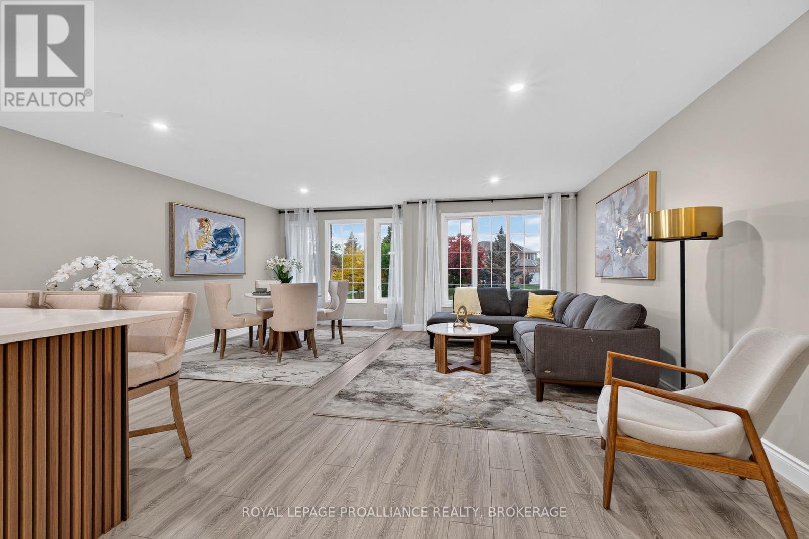 1371 BRACKENWOOD CRESCENT