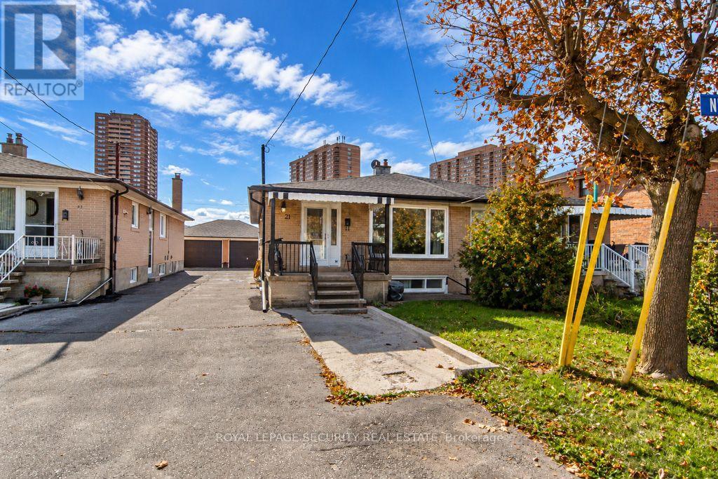 21 NEAMES CRESCENT