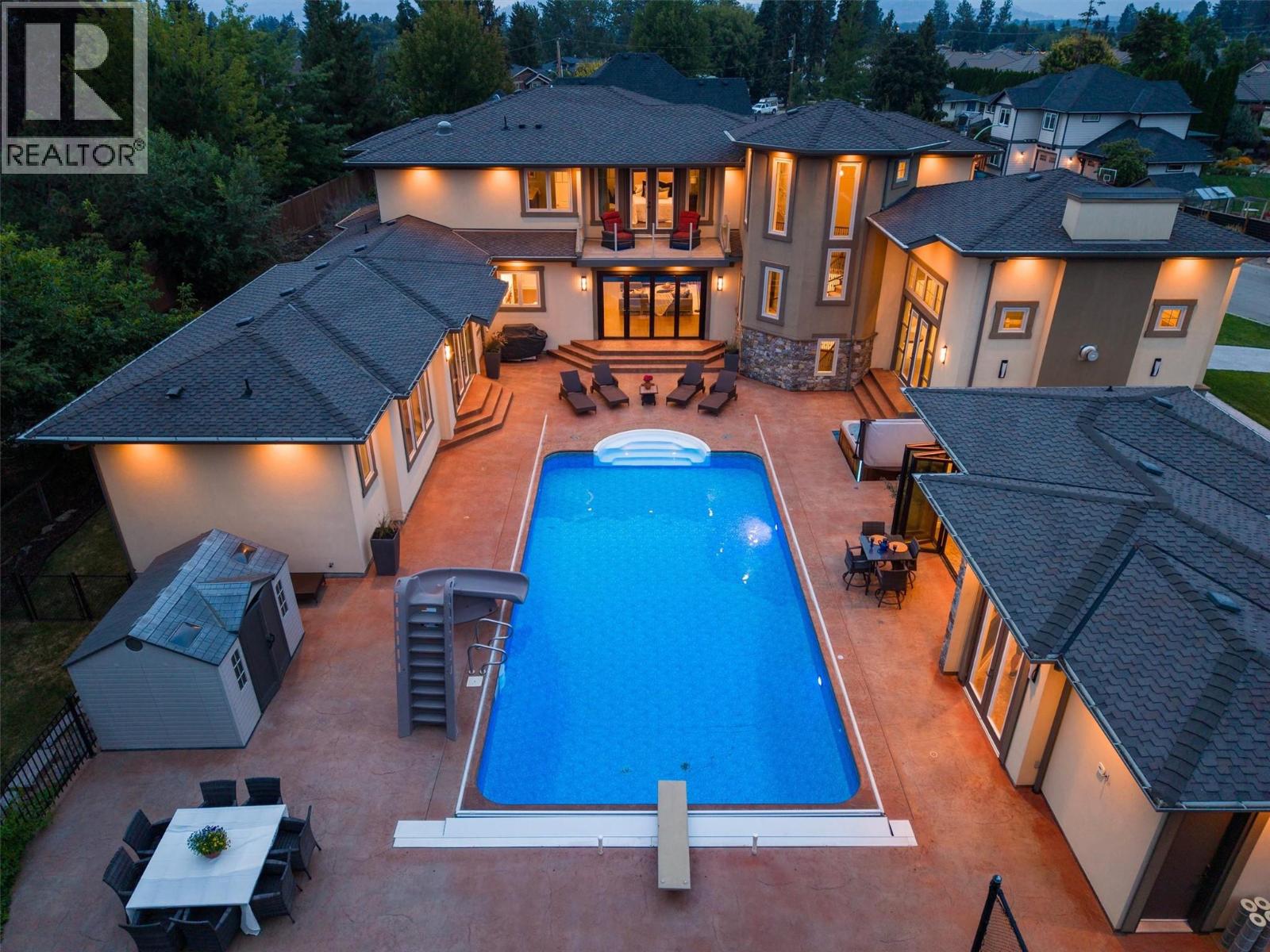 4466 Rattenbury Court