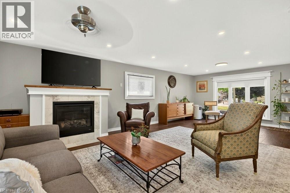 2147 GOVERNOR'S Road