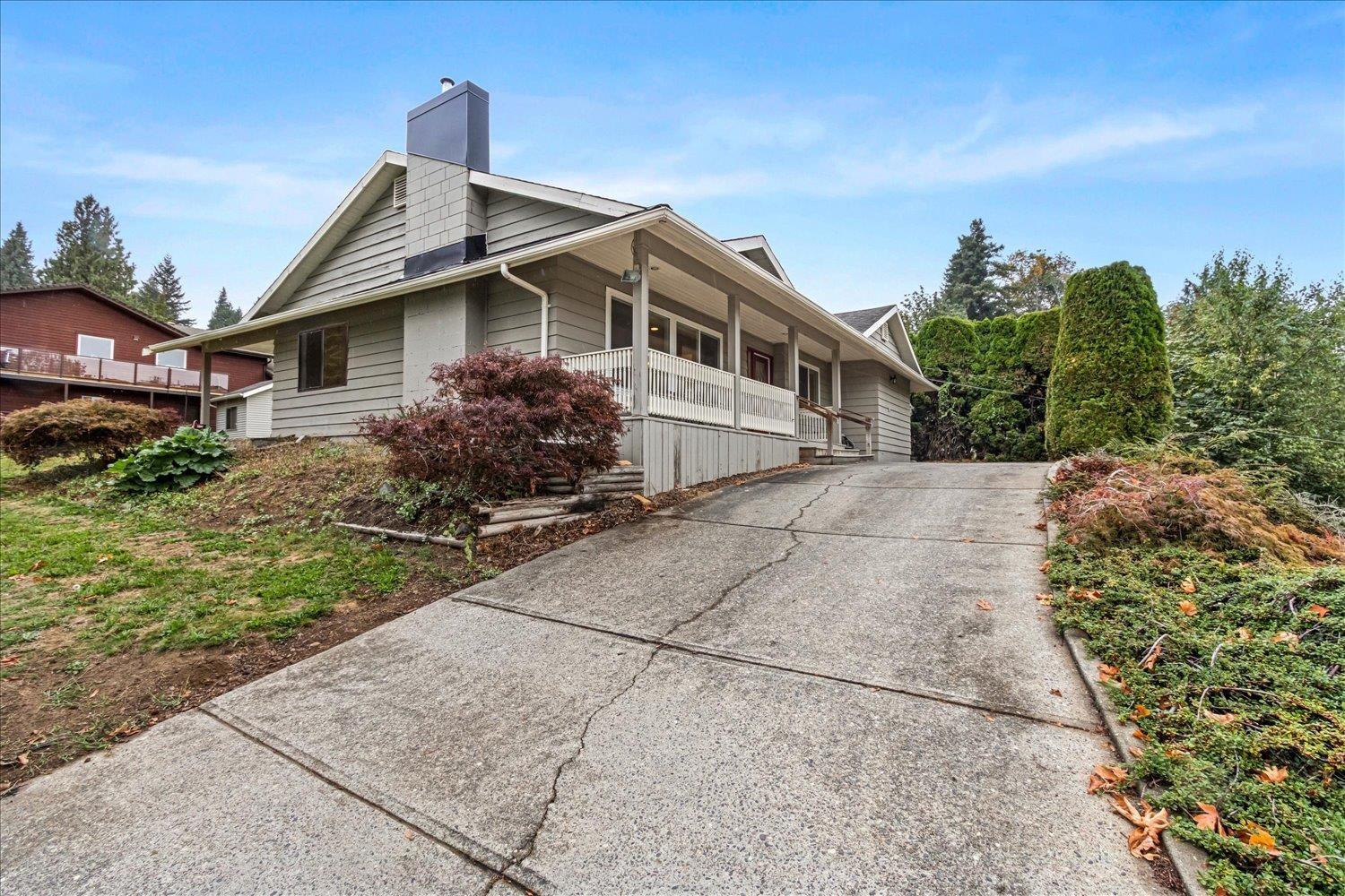 9951 HILLCREST DRIVE, Little Mountain