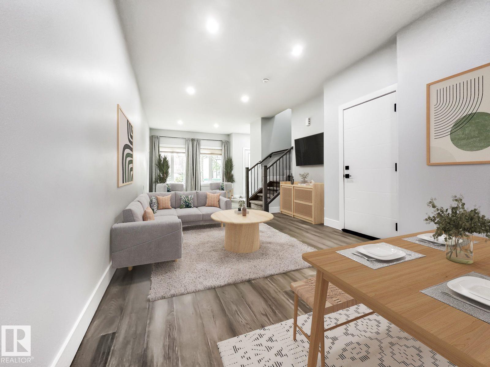 9830 73 AV NW