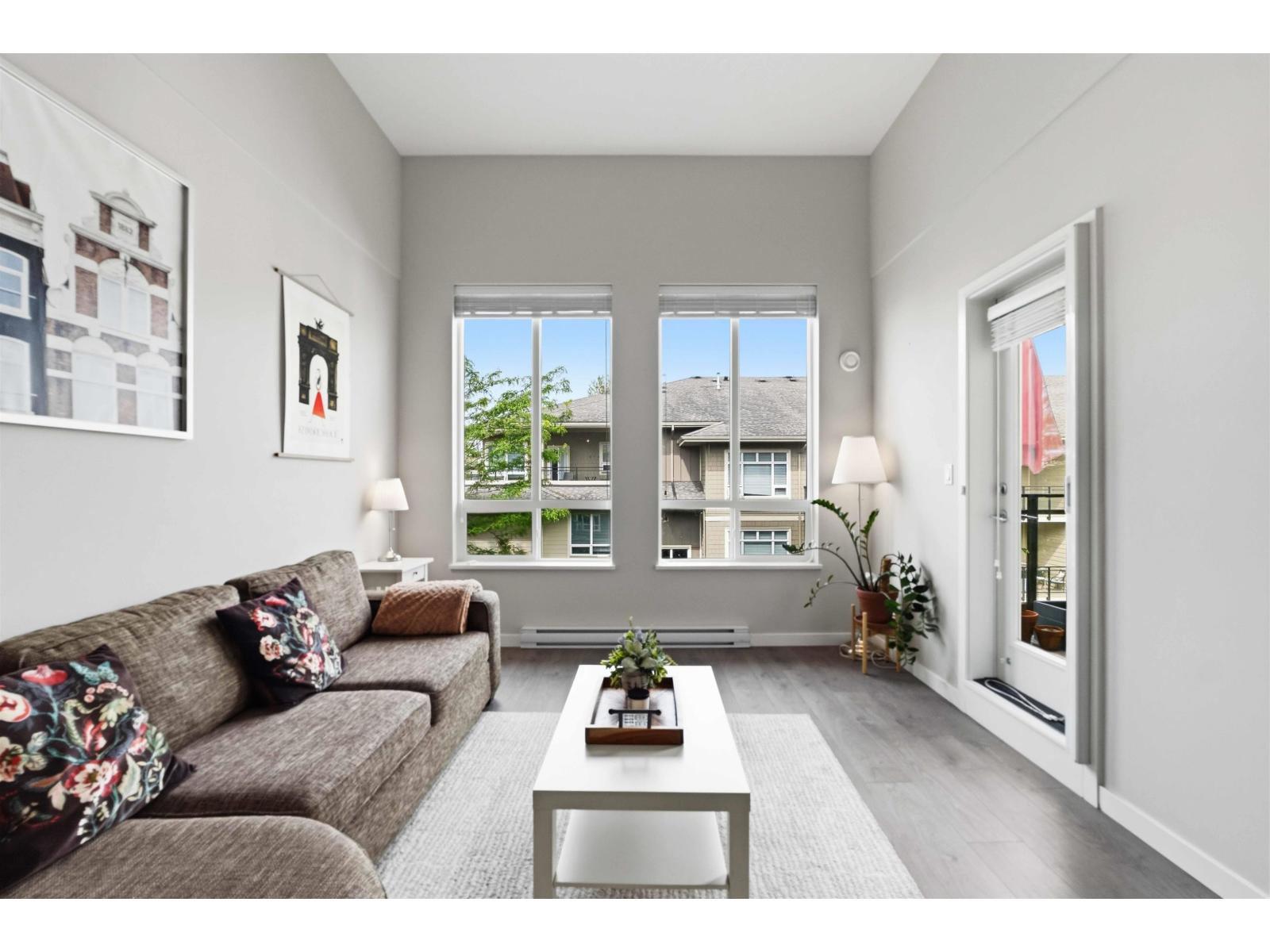 E405 20211 66 AVENUE