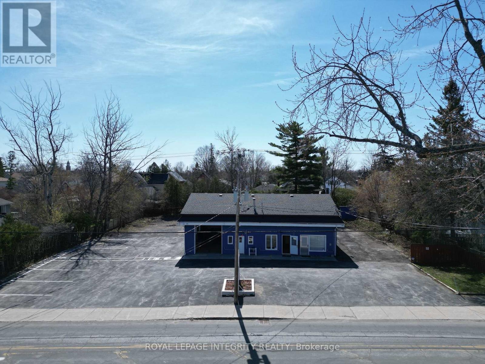 80 TOWNLINE ROAD W