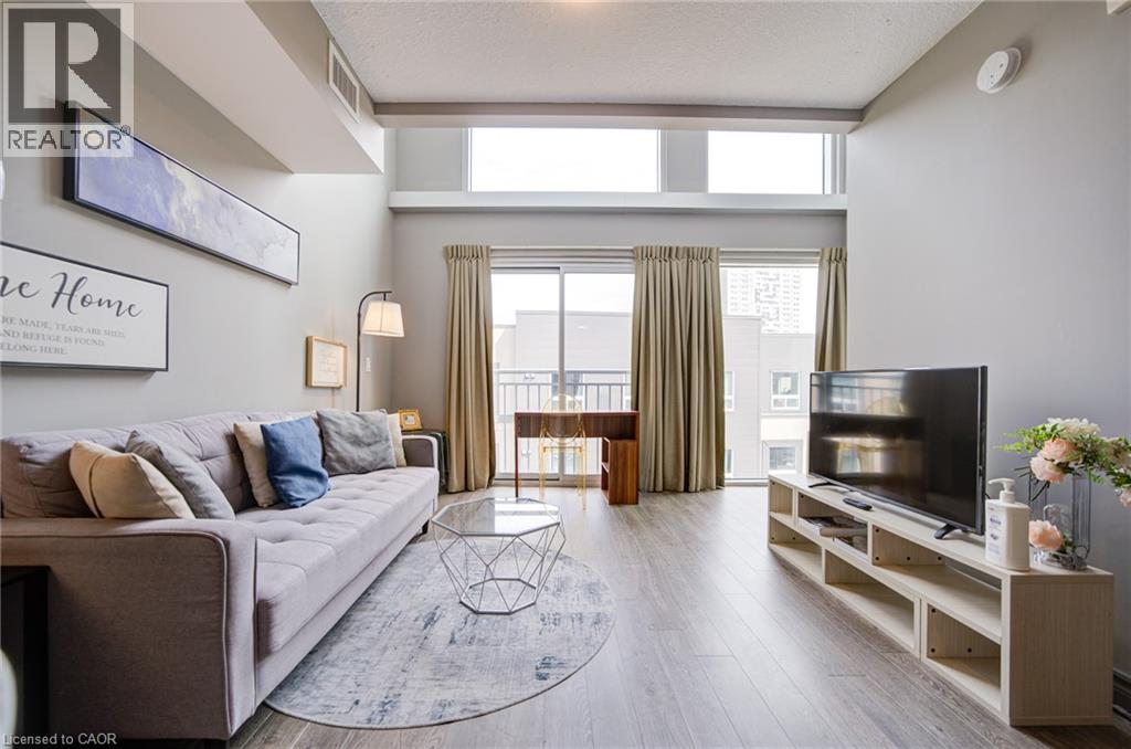 321 SPRUCE Street Unit# 710
