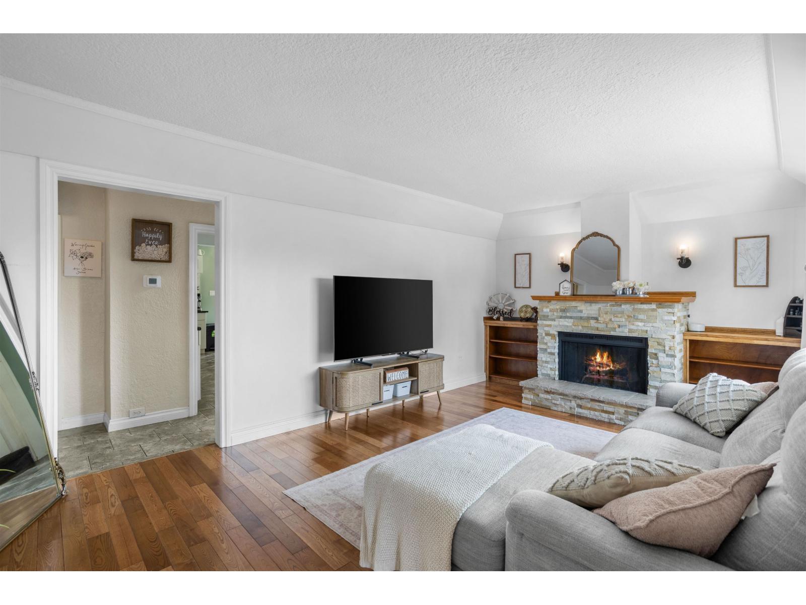46307 RIVERSIDE DRIVE, Chilliwack Proper East