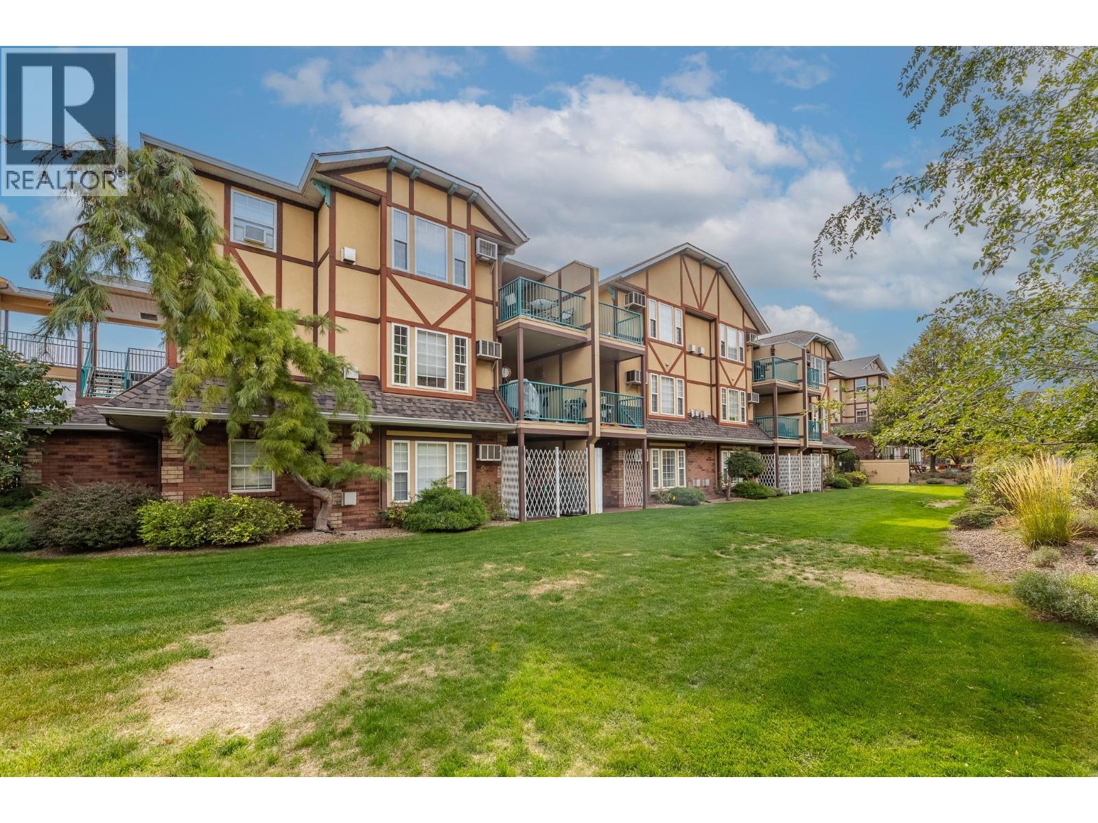 800 Railway Lane Unit# 2